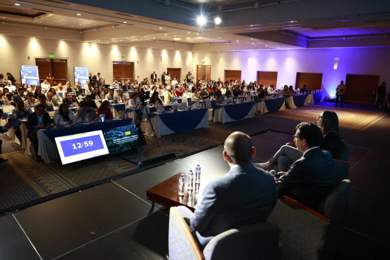 _k5a5682_54472134435_l